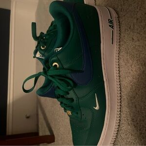 Size 10.5 - Nike Air Force 1 '07 LV8 40th Anniversary - Malachite